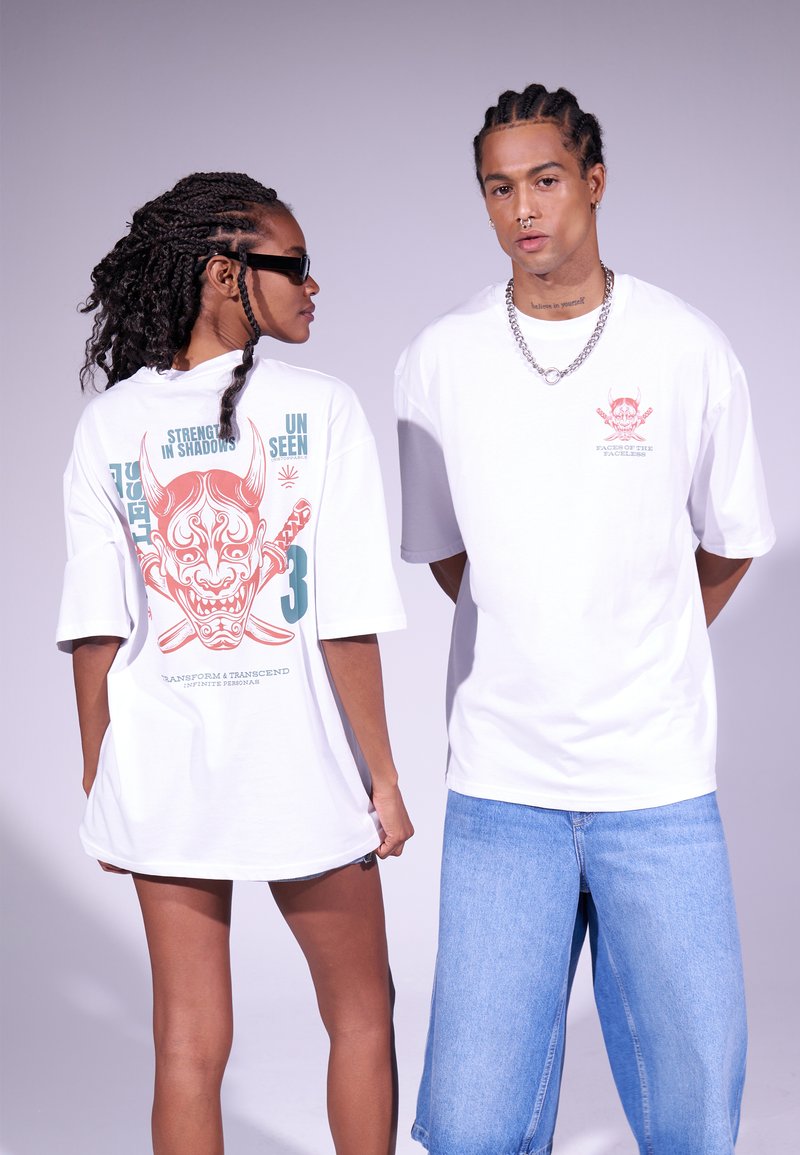 YOURTURN UNISEX - Print T-shirt - white