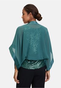 Vera Mont STOLA MIT 3/4 ARM - Cape - dark emerald