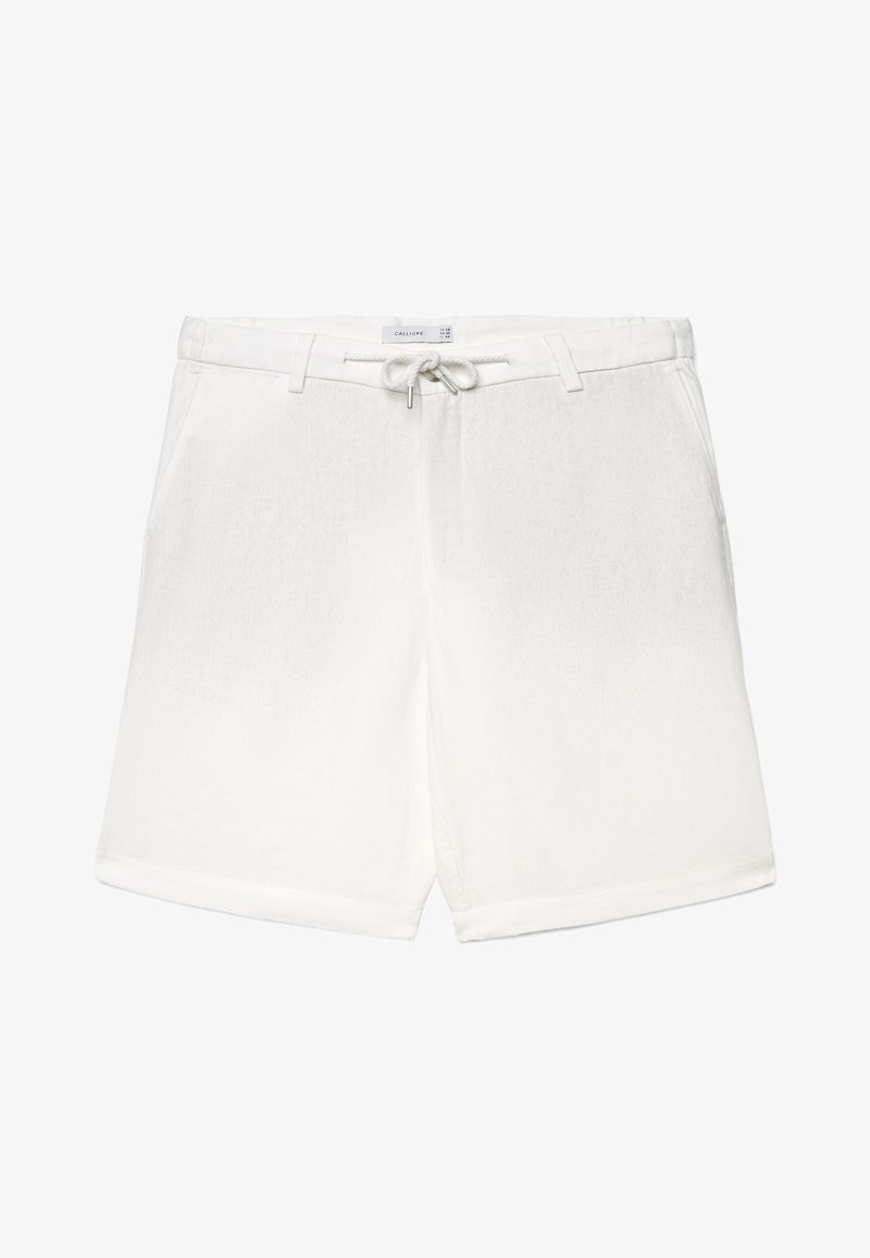 Shorts décontractés blancs avec taille à cordon, passants pour ceinture, poches latérales et une petite étiquette sur la ceinture intérieure.