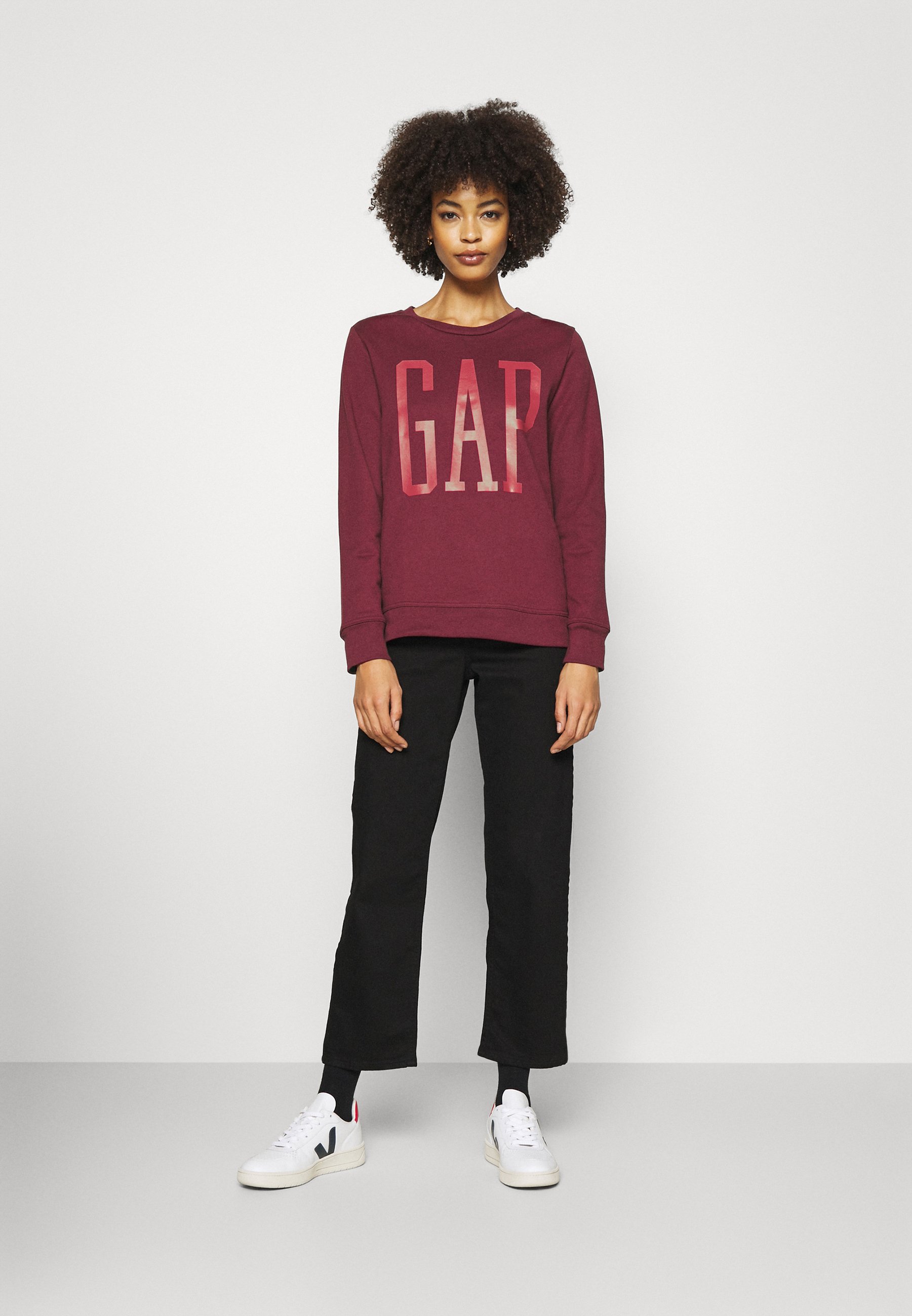 Jerséis y sudaderas deporte de GAP para mujer | FASHIOLA.es