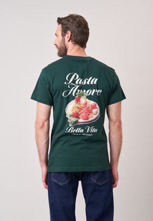DEELUXE, PASTA - T-shirt print - smaragd