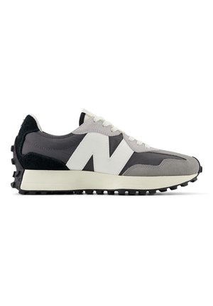 Sneakers - grey