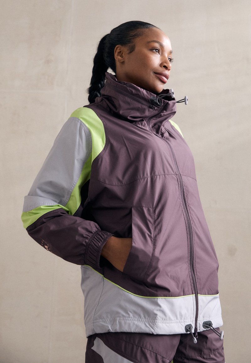 adidas by Stella McCartney Trainingsvest - mineral red/pulse lime
