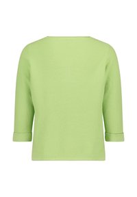 Grünes, strukturiertes Strickoberteil mit drei Viertelärmeln und umgeschlagenen Bündchen. Einfaches Design mit einem runden Ausschnitt und ohne sichtbare Verzierungen.