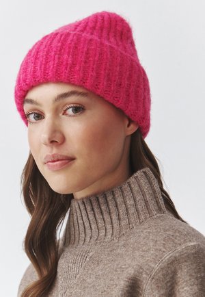 STORELA - Kapa - fuchsia