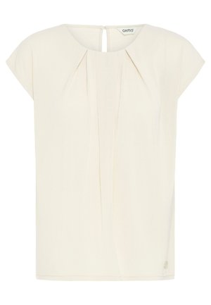 Ivory blouse met korte kapmouwen, geplisseerd voorpaneel, een keyhole opening achter en een kleine logo-accent nabij de zoom. Lichtgewicht stof.