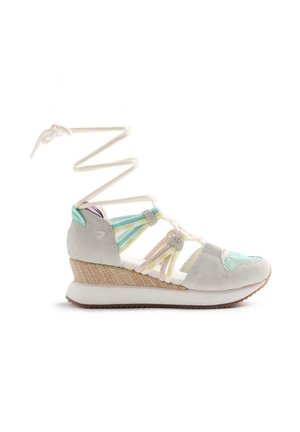 RONGAI - Zapatos de salón con cordones - off white