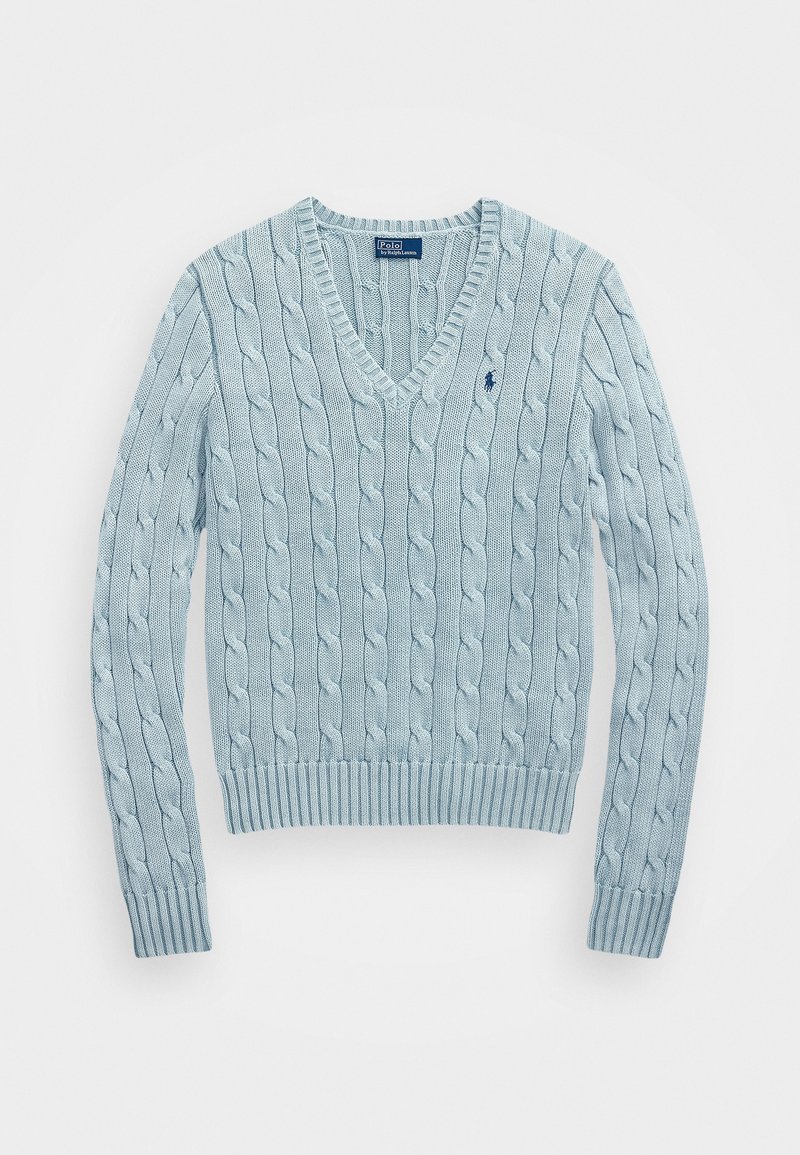 Pull bleu clair en maille torsadée à col en V avec manches longues et petit logo brodé sur la poitrine gauche.