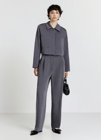 Calliope PALAZZO CON DOPPIA PINCES - Pantalon classique - grigio fumo melange