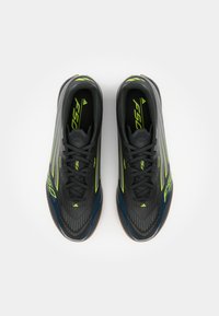 adidas Performance F50 LEAGUE IN - Botines de fútbol sala - core black/iron metallic/lucid lemon