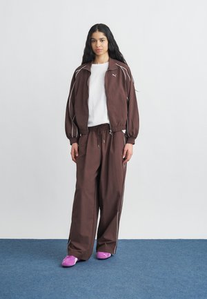 Uvrstitev 11: Puma - BALLOON SLEEVE PIPING RELAXED - Poletna jakna