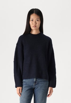 Gina Tricot CREW NECK - Striktrøje - navy blazer