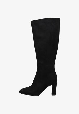 Botte noire en suède montant jusqu'au genou, avec bout pointu et talon haut épais.