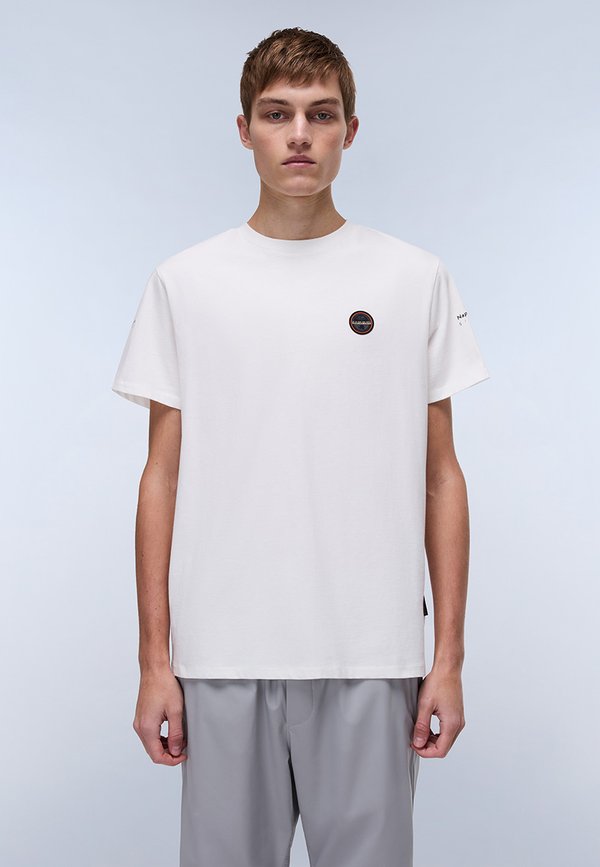 BADGE - Basic T-shirt