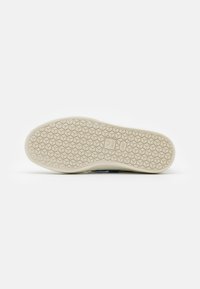 Veja CAMPO - Sapatilhas - extra white/swedish blue