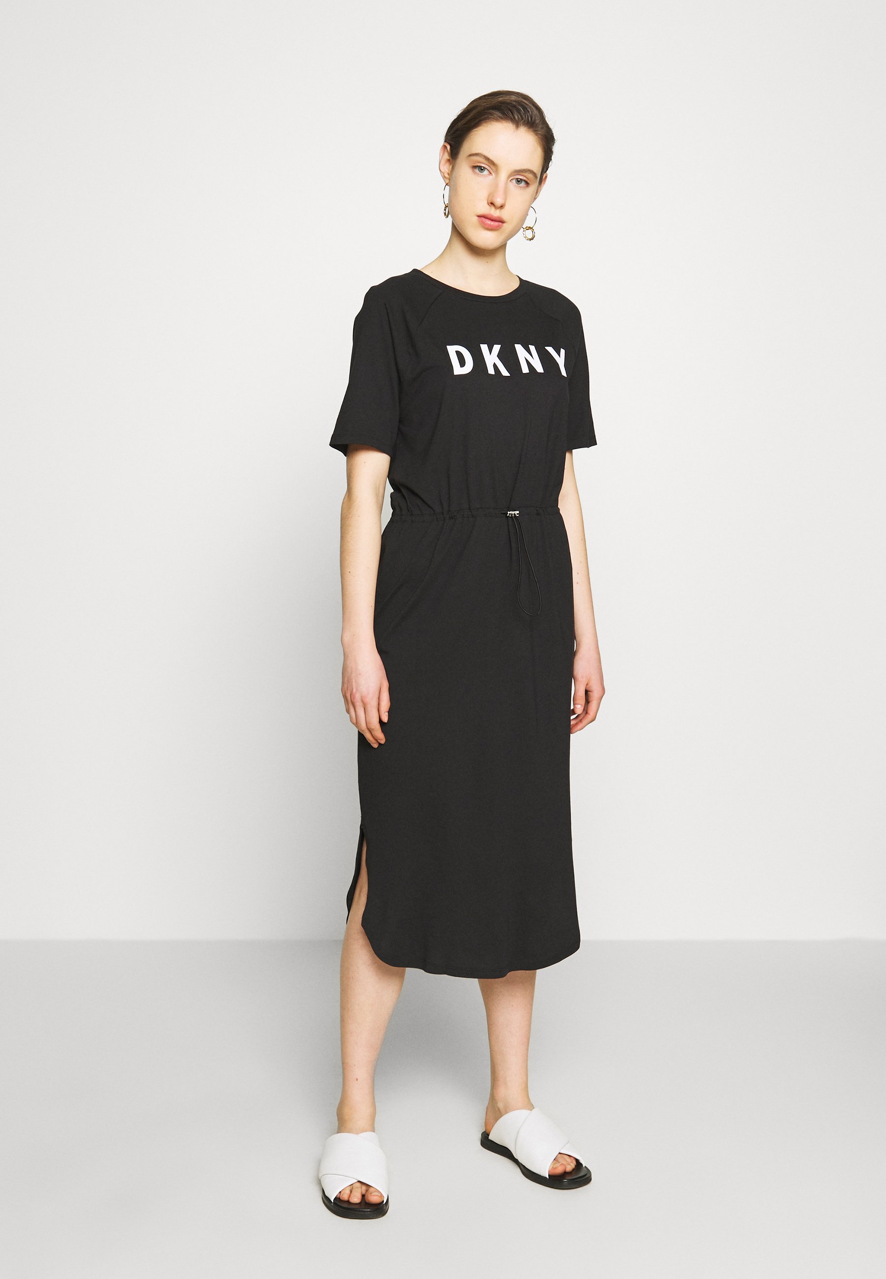 Dkny Logo T Shirt Maxi Dress Jerseykleid Black Ivory Schwarz Zalando De 