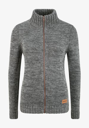 Grauer gestrickter Zip-Pullover mit hohem Kragen, ausgestattet mit einem kupferfarbenen Reißverschluss und einem kleinen, markierten Lederanhänger unten rechts.