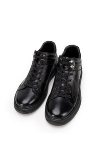 WITTCHEN Trainers - black