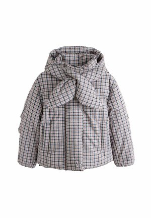 Gepolsterte Kapuzenjacke mit großem Schal-Detail, aufgepufften Ärmeln und einem kleinen karierten Muster in gedämpften Rosa-, Blau- und Weißtönen.