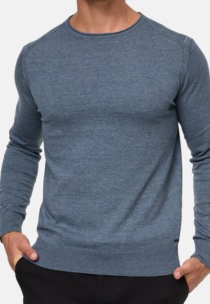 Sweter
