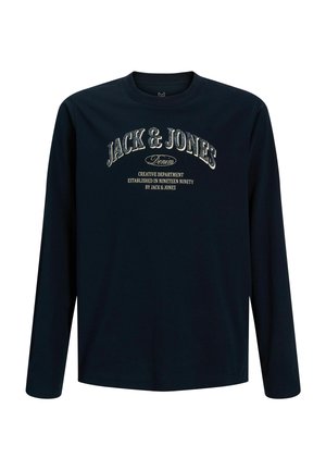 Chemise à manches longues bleu marine avec l'inscription « Jack & Jones Denim Creative Department Established in Nineteen Ninety » imprimée sur le devant.