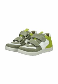Grønne og hvide sneakers med velcrosløjfer, lavet i ruskind med perforeret tekstur, rund tå og polstret sål.