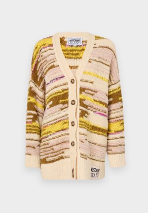 Megzta kardiganas su sukimosi raštais kreminės, geltonos, rudos ir rožinės spalvų. Dizainas apima V formos iškirptę, sagų priekį ir logotipo detalę apačioje.