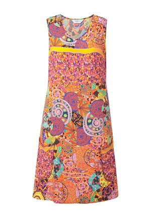 Farverig ærmeløs kjole med en blanding af mønstre i orange, lilla, grøn og pink. Rund halsudskæring og to frontlommer.