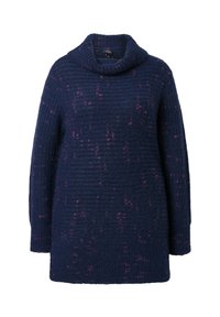 Granatowy sweter dzianinowy z kołnierzem typu cowl, z teksturowanym wzorem i różowymi akcentami. Długie rękawy i luźny krój.