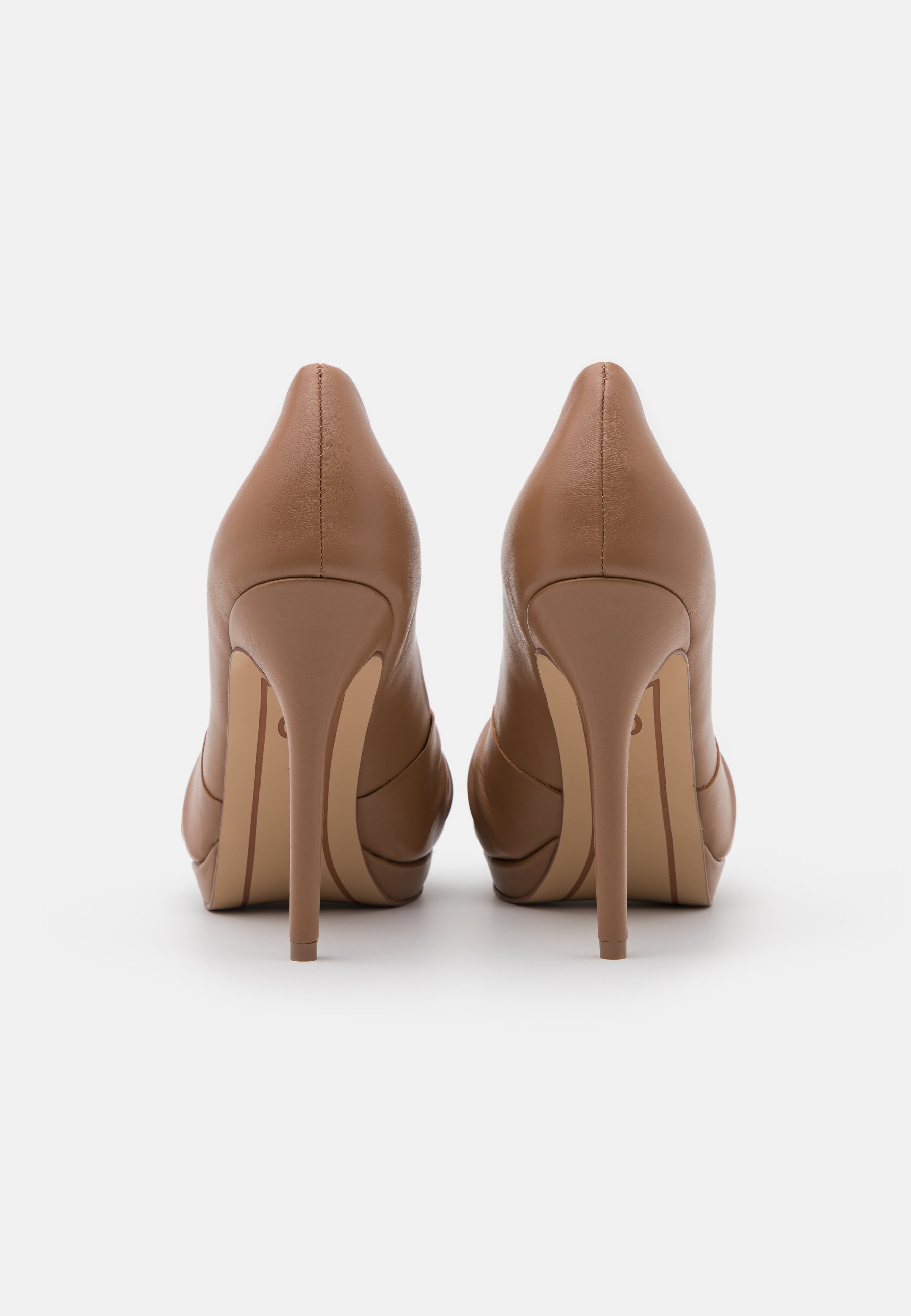 Decolletè spuntate Lorna vera pelle tacco comodo alto 8 cm