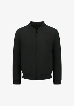 Zwarte bomberjack met rits, voorzien van een geribde kraag, manchetten en tailleband, getoond tegen een witte achtergrond.