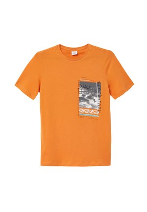 - T-shirt z nadrukiem