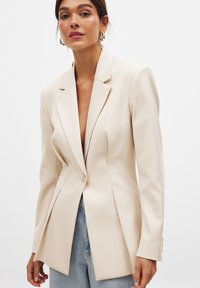 Blazer - sand