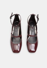 Bata - Baleriny z zapięciem