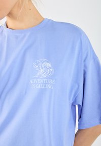Even&Odd T-shirt print - hydrangea