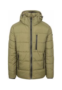 Pufferjack in olijfgroen met een ritssluiting aan de voorkant, afneembare capuchon en twee zijzakken. Heeft een borstzak met ritssluiting.