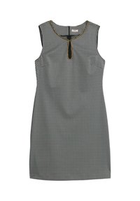 Ärmelloses Kleid im schwarz-weißen Hahnentritt-Muster mit einem Schlüssellochausschnitt und goldenen Akzentborten am Hals.