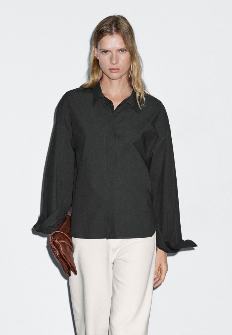 Massimo Dutti LOOSE FIT LONG SLEEVE - Camicia - dark grey