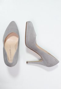 Peter Kaiser Hoge hakken - grey