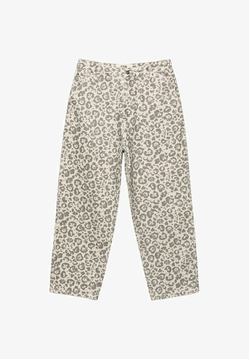 La fascinación continua por el leopardo en animal print y otras novedades de Stradivarius 6 Moncloa Prendas imprescindibles: Estilo animal print para brillar