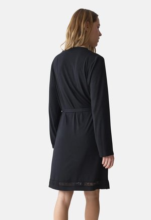 Triumph, COMFORT ALLURE ROBE - Нощница - black