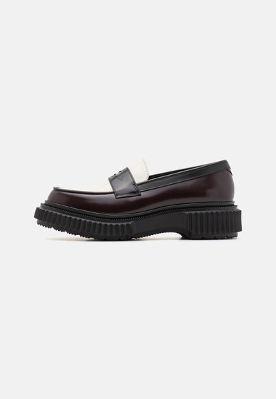 Adieu TYPE 182 UNISEX - Instappers - ivory/black