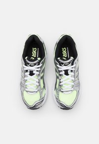 ASICS SportStyle GEL-KAYANO 14 UNISEX - Sapatilhas - illuminate yellow/black