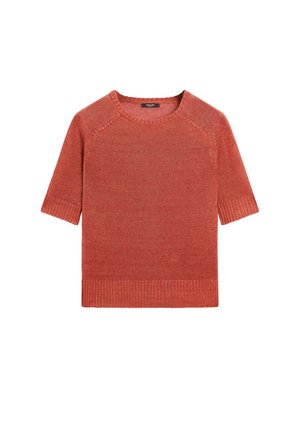 Pull tricoté à manches courtes de couleur rouille avec bords côtelés et col rond, posé à plat sur fond blanc.