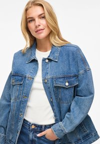 VILA Chaqueta vaquera - light blue denim