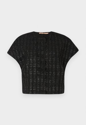 Zwarte cropped top met korte wijde mouwen en verticale glinsterende strepen op een effen achtergrond.