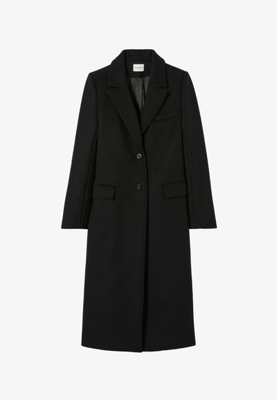 Abrigo de lana negra con silueta recta, cierre de dos botones, solapas de muesca y bolsillos laterales. Cuenta con un forro interior suave.