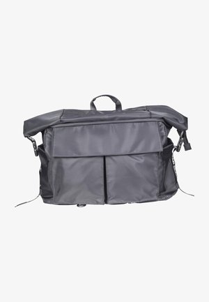 Fekete hátizsák, dupla felső fogantyúkkal, több zsebbel, állítható pántokkal és letisztult, strukturált kialakítással. Tartós szövetből készült.