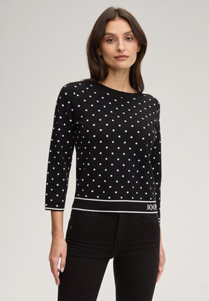 KONSTANTINA - Strickpullover - open white