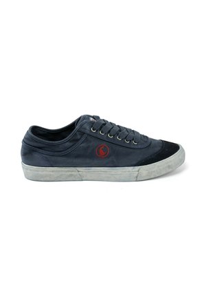 El Ganso, SQUASH GARMENT DYED UNISEX - Zapatillas - marino